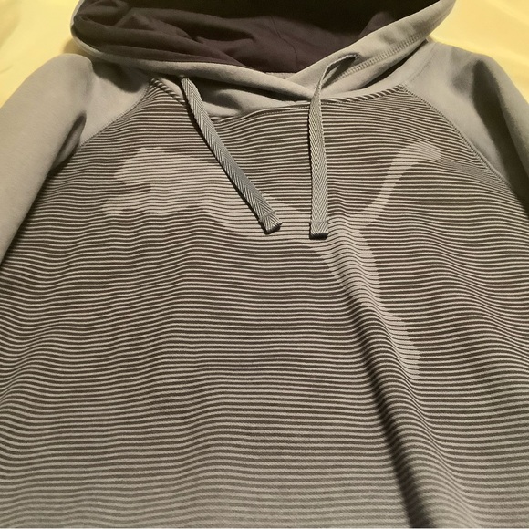 Puma hoodie - Picture 7 of 16